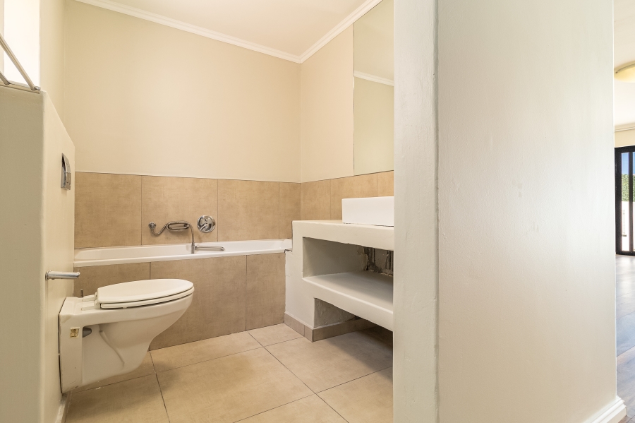 3 Bedroom Property for Sale in Camps Bay Western Cape